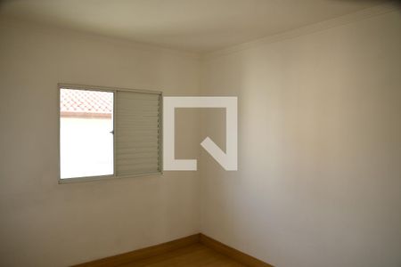 Quarto de apartamento para alugar com 2 quartos, 45m² em Jardim da Glória, Cotia