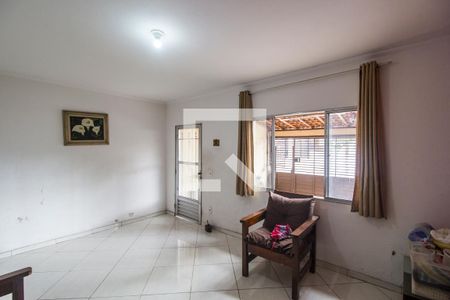 Casa à venda com 400m², 5 quartos e 6 vagasSala