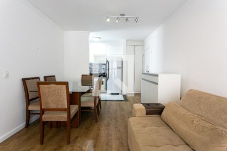 Sala de apartamento para alugar com 2 quartos, 66m² em Guaiaúna, São Paulo