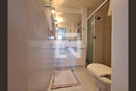 Banheiro  de apartamento à venda com 2 quartos, 127m² em Laranjeiras, Rio de Janeiro