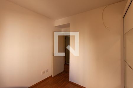 Quarto 1 de apartamento à venda com 3 quartos, 60m² em Vila Carmem, São Paulo