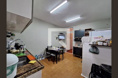 Casa à venda com 109m², 3 quartos e 1 vaga Casa à venda com 109m², 3 quartos e 1 vagaCozinha