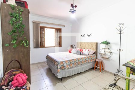 Casa para alugar com 326m², 4 quartos e 3 vagas Casa para alugar com 326m², 4 quartos e 3 vagasQuarto 3