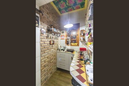 Casa para alugar com 326m², 4 quartos e 3 vagas Casa para alugar com 326m², 4 quartos e 3 vagasCozinha