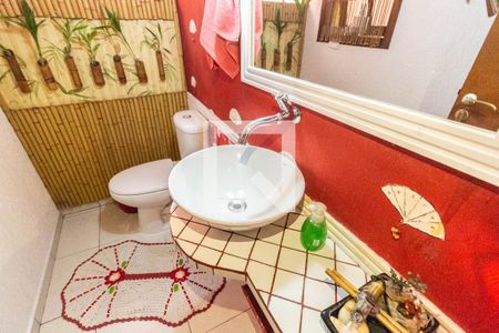 Casa para alugar com 326m², 4 quartos e 3 vagas Casa para alugar com 326m², 4 quartos e 3 vagasLavabo 1