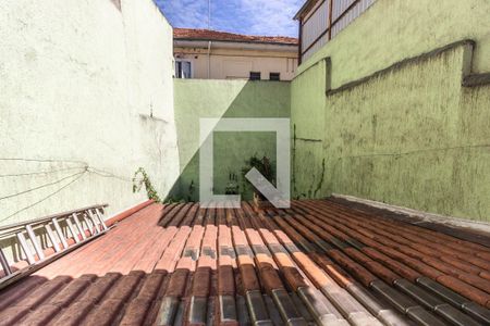 Casa para alugar com 326m², 4 quartos e 3 vagas Casa para alugar com 326m², 4 quartos e 3 vagasVista