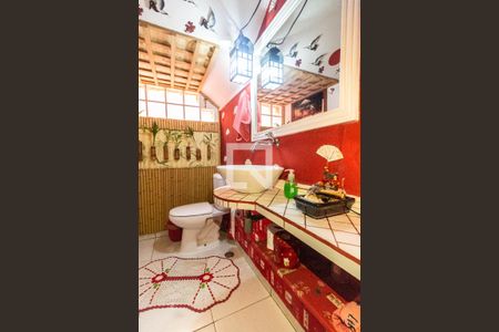 Casa para alugar com 326m², 4 quartos e 3 vagas Casa para alugar com 326m², 4 quartos e 3 vagasLavabo 1