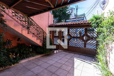 Casa para alugar com 326m², 4 quartos e 3 vagas Casa para alugar com 326m², 4 quartos e 3 vagasGaragem