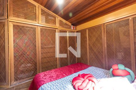 Casa para alugar com 326m², 4 quartos e 3 vagas Casa para alugar com 326m², 4 quartos e 3 vagasQuarto 4