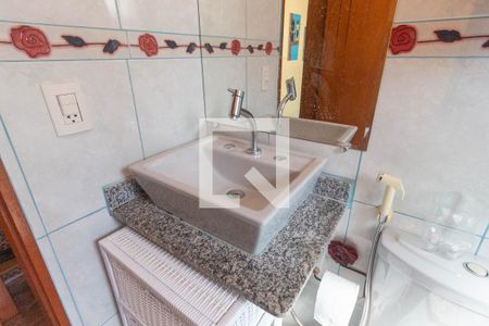 Casa para alugar com 326m², 4 quartos e 3 vagas Casa para alugar com 326m², 4 quartos e 3 vagasSuíte
