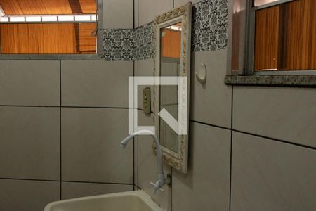 Banheiro de kitnet/studio para alugar com 0 quarto, 25m² em Praça da Bandeira, Rio de Janeiro