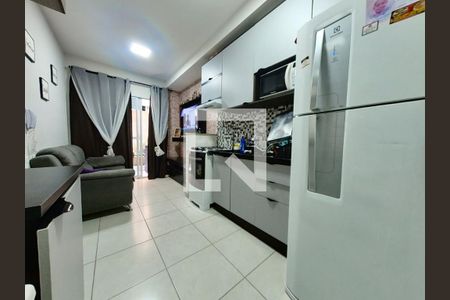 Cozinha de apartamento à venda com 1 quarto, 46m² em Vila Palmeiras, São Paulo