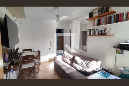Sala de apartamento à venda com 2 quartos, 48m² em Morada das Vinhas, Jundiaí