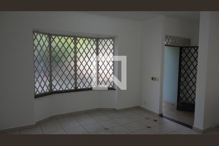 Sala de casa para alugar com 6 quartos, 293m² em Anhangabaú, Jundiaí