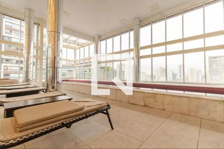 Studio à venda com 35m², 0 quarto e 1 vaga Studio à venda com 35m², 0 quarto e 1 vagaPiscina Coberta