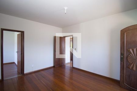 Sala 1 de casa para alugar com 4 quartos, 580m² em Nova Vista, Belo Horizonte