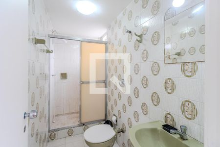 Banheiro de kitnet/studio à venda com 1 quarto, 39m² em Cidade Baixa, Porto Alegre