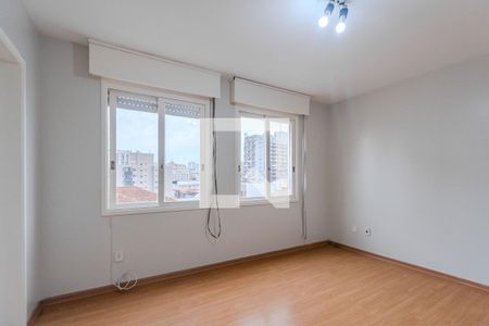 Sala/Quarto de kitnet/studio à venda com 1 quarto, 39m² em Cidade Baixa, Porto Alegre