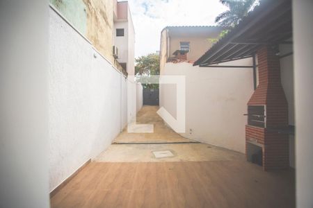 Vista de casa à venda com 2 quartos, 126m² em Vila da Saúde, São Paulo