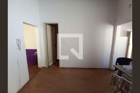 Sala de casa à venda com 3 quartos, 180m² em Esplanada, Belo Horizonte