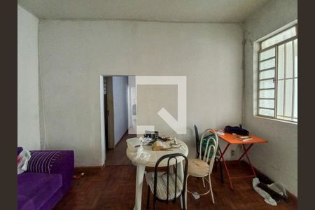 Casa à venda com 180m², 3 quartos e 1 vagaSala