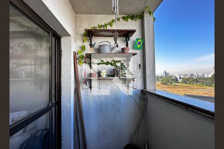 Sacada de apartamento para alugar com 2 quartos, 65m² em Nova Piraju, São Paulo