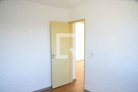 Quarto de apartamento para alugar com 2 quartos, 56m² em Centro, Cotia