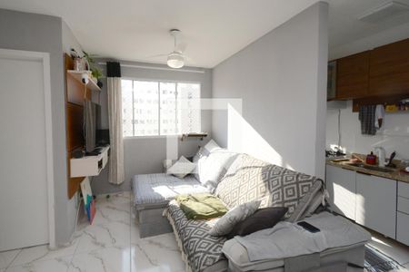 Sala de apartamento à venda com 2 quartos, 45m² em Usina Piratininga, São Paulo