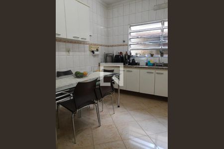 Casa à venda com 387m², 6 quartos e 6 vagas Casa à venda com 387m², 6 quartos e 6 vagasFoto 24
