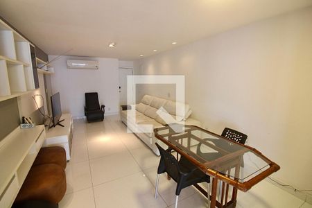 Sala de apartamento à venda com 3 quartos, 216m² em Barra da Tijuca, Rio de Janeiro