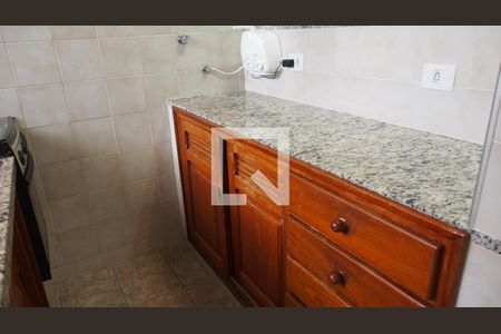 Cozinha de casa para alugar com 2 quartos, 140m² em Jardim Messina, Jundiaí