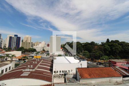 Sala de apartamento para alugar com 3 quartos, 77m² em Vila Itapura, Campinas