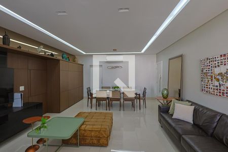 Sala de apartamento à venda com 4 quartos, 135m² em Funcionários, Belo Horizonte