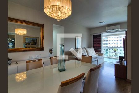 Sala de apartamento à venda com 4 quartos, 107m² em Barra da Tijuca, Rio de Janeiro