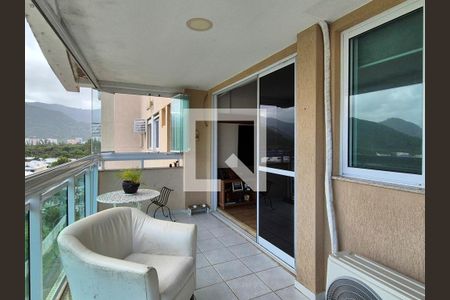 Varanda de apartamento à venda com 4 quartos, 107m² em Barra da Tijuca, Rio de Janeiro