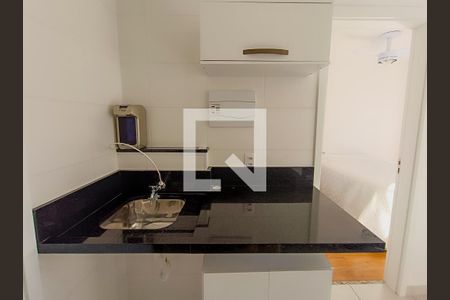 Sala e Cozinha - Tanque de apartamento para alugar com 1 quarto, 27m² em Água Branca, São Paulo