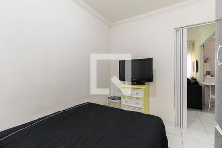 Quarto 1 de apartamento para alugar com 2 quartos, 49m² em Conjunto Residencial José Bonifácio, São Paulo