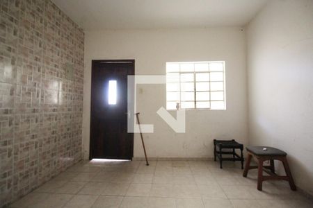 Sala de casa para alugar com 2 quartos, 50m² em Jardim Santa Inês, São Paulo