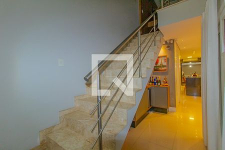 Hall de entrada de casa à venda com 3 quartos, 180m² em Igara, Canoas