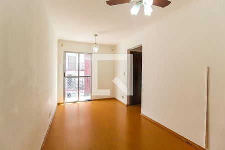 Sala de apartamento para alugar com 2 quartos, 48m² em Itaquera, São Paulo