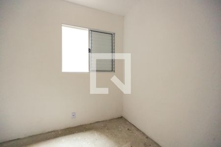 Quarto 2 de apartamento para alugar com 2 quartos, 40m² em Vila Romero, São Paulo