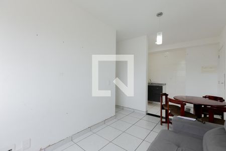 Sala de apartamento para alugar com 2 quartos, 44m² em Itaquera, São Paulo