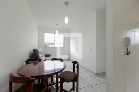 Sala de apartamento para alugar com 2 quartos, 44m² em Itaquera, São Paulo
