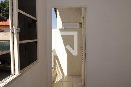 Quarto 1 de casa de condomínio para alugar com 2 quartos, 56m² em Vila Danubio Azul, São Paulo