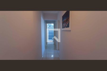 Corredor de apartamento à venda com 2 quartos, 68m² em Vila Osasco, Osasco