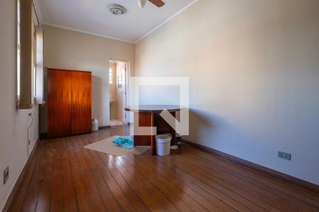 Suíte de casa à venda com 3 quartos, 200m² em Vila Madalena, São Paulo