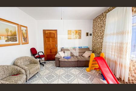 Sala de casa para alugar com 6 quartos, 312m² em Parque João Ramalho, Santo André