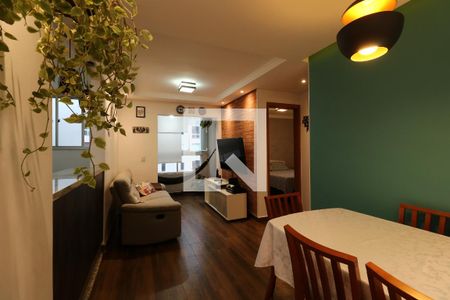 Sala de apartamento à venda com 2 quartos, 52m² em Utinga, Santo André