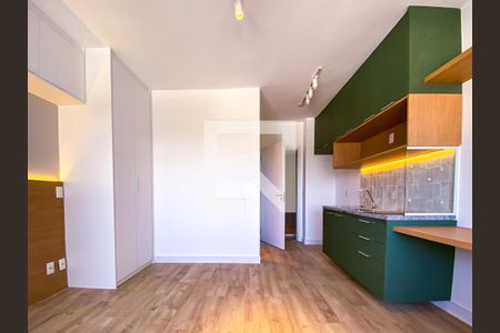 Cozinha  de apartamento à venda com 1 quarto, 25m² em Butantã, São Paulo