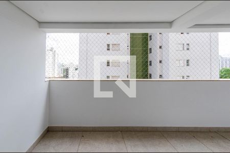 Varanda de apartamento à venda com 3 quartos, 117m² em Barro Preto, Belo Horizonte